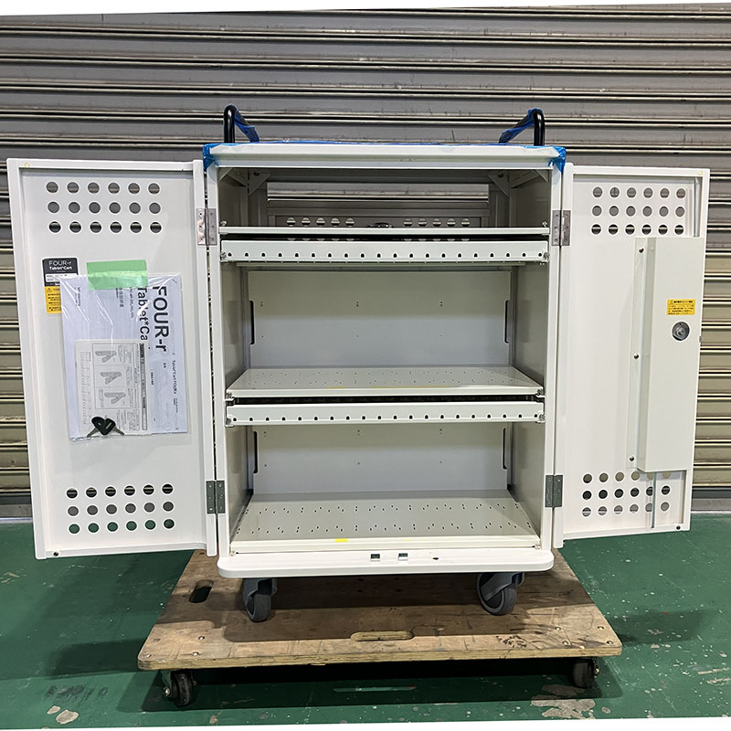 扉を空いた状態